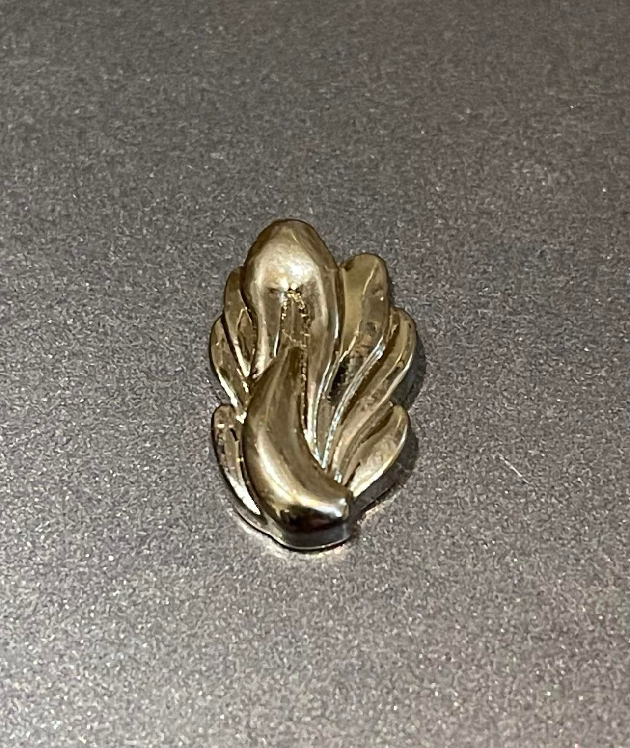 Penumbra Oyster Embellishment- Silver