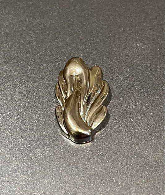 Penumbra Oyster Embellishment- Silver